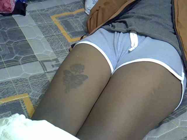 Smallgirl21 webcam