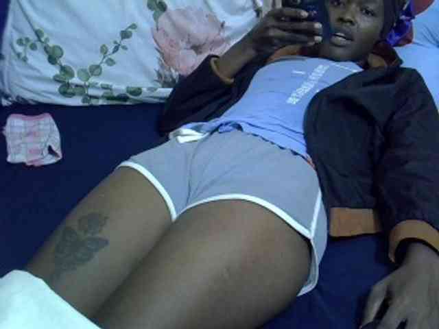 Smallgirl21 webcam