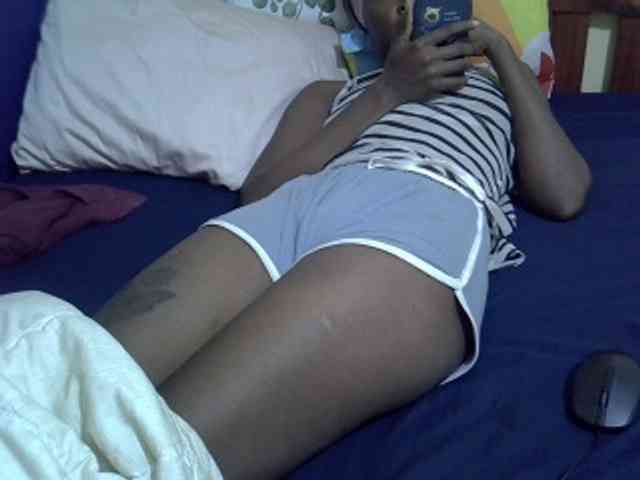 Smallgirl21 webcam
