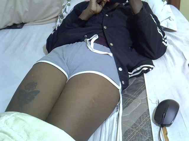 Smallgirl21 webcam