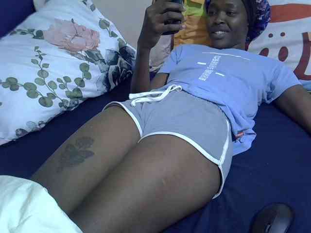 Smallgirl21 webcam