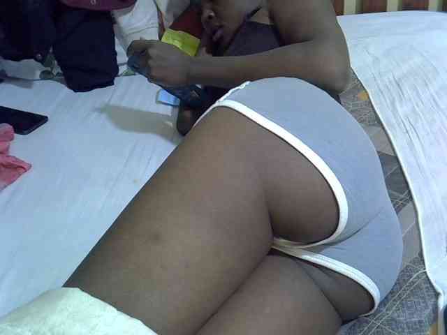 Smallgirl21 webcam