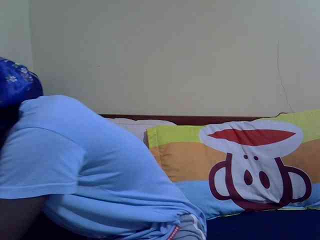 Smallgirl21 webcam