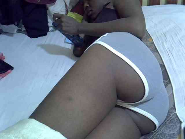 Smallgirl21 Live Webcam on BongaCams