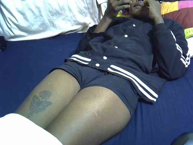 Smallgirl21 webcam