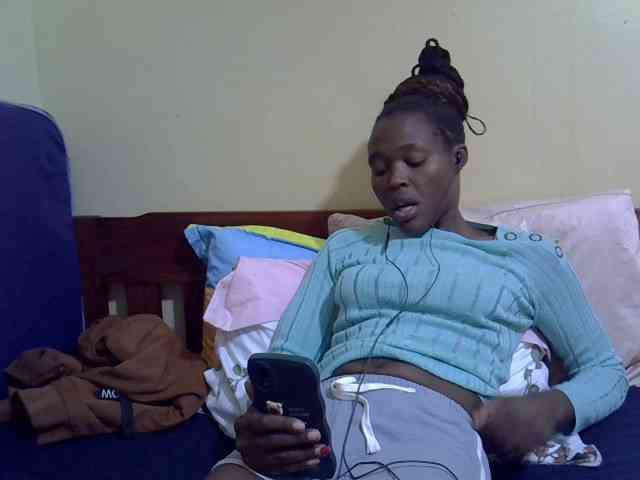 Smallgirl21 webcam