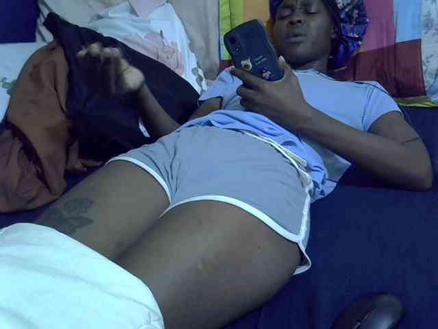 Smallgirl21 webcam