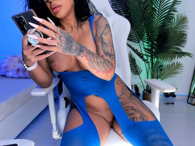 AnyssyaHot