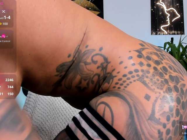 AnyssyaHot live cam on BongaCams
