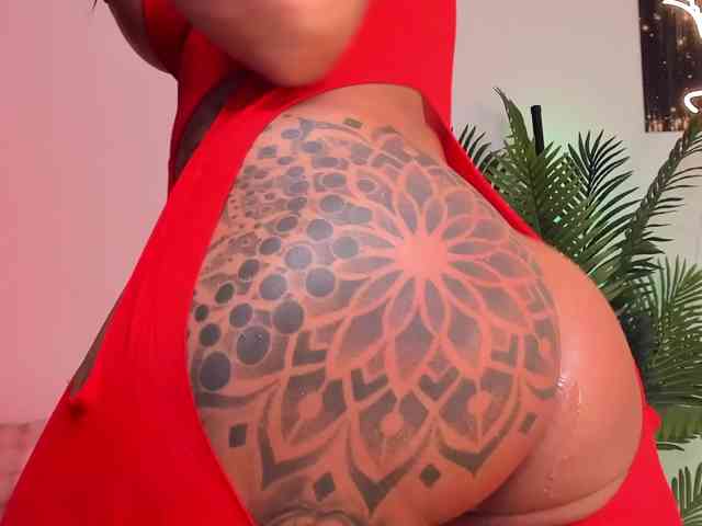 AnyssyaHot