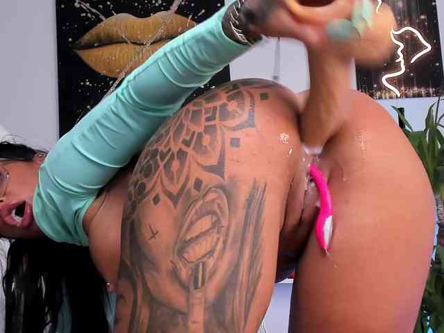 AnyssyaHot