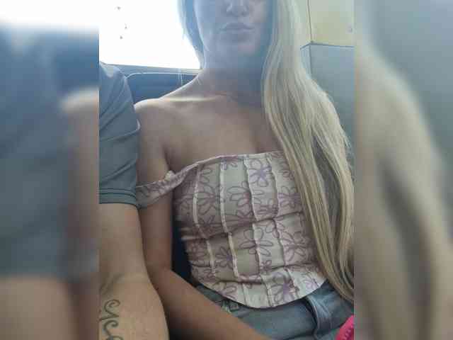 SweetCoople webcam