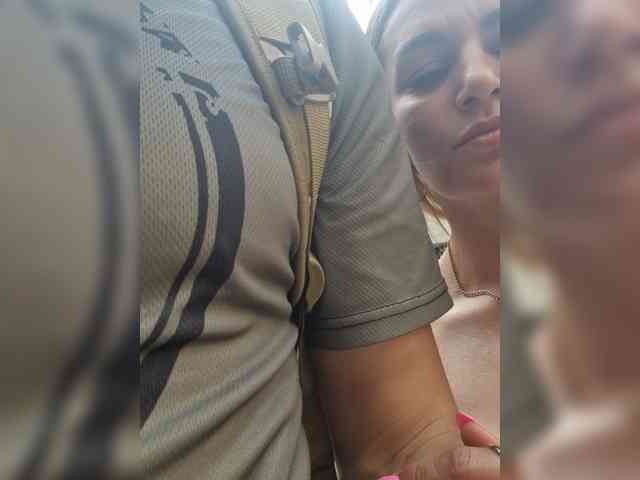 SweetCoople webcam