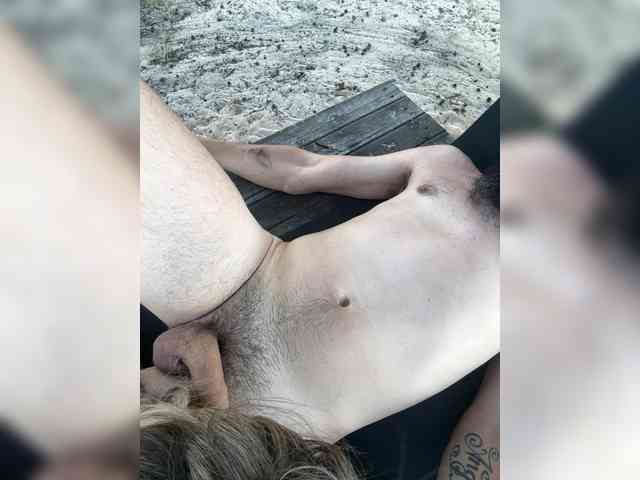 SweetCoople webcam