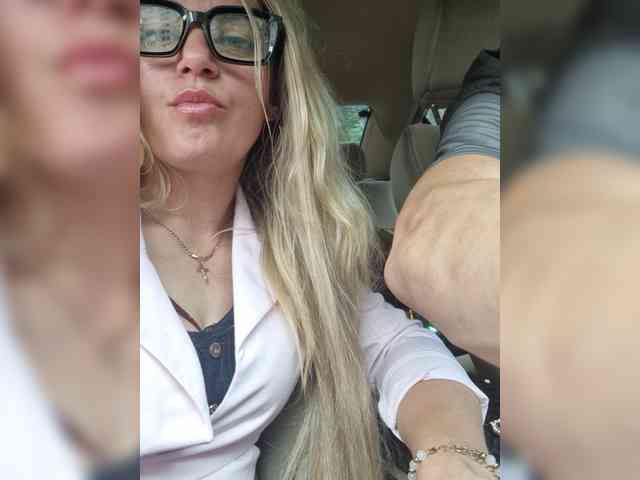 SweetCoople webcam