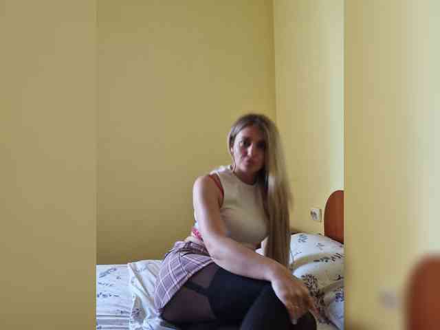 SweetCoople webcam