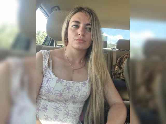 SweetCoople webcam