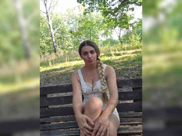 Sweetcoople's cam show statistics and live stream