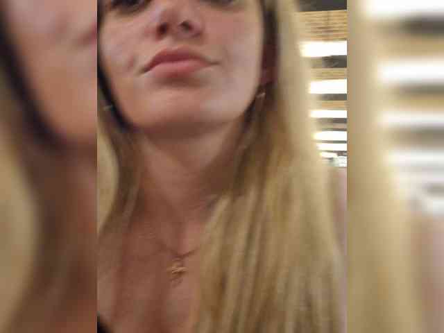 SweetCoople webcam