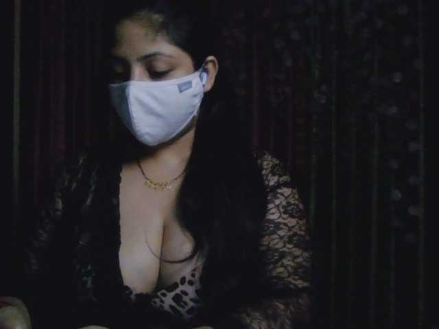 Naughtyladki live cam on BongaCams
