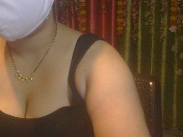 Naughtyladki live cam on BongaCams