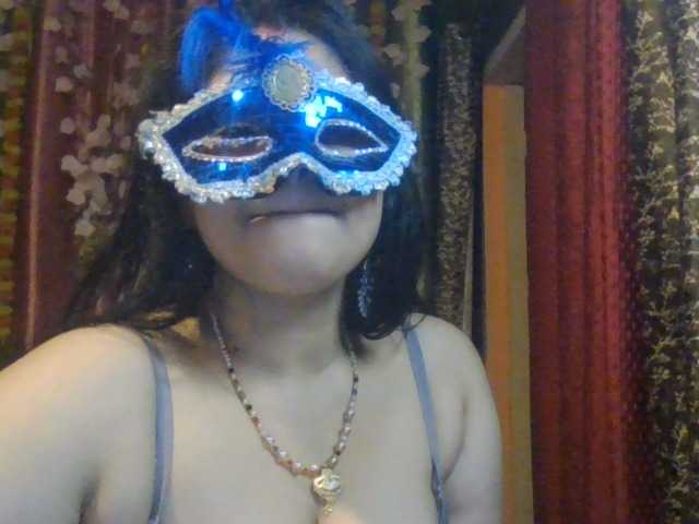 naughtyladki live sex
