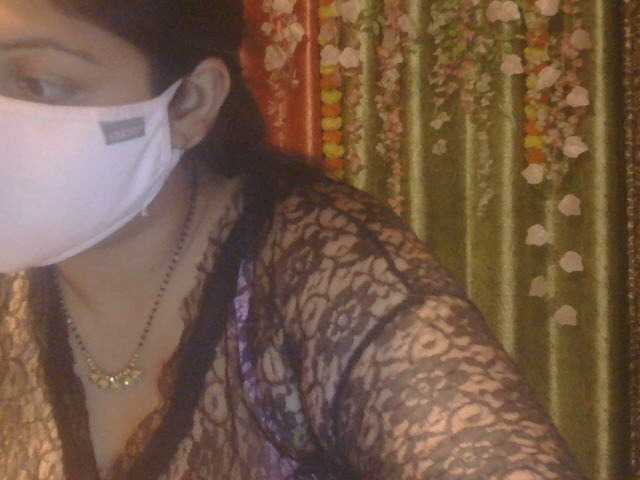 Naughtyladki live cam on BongaCams