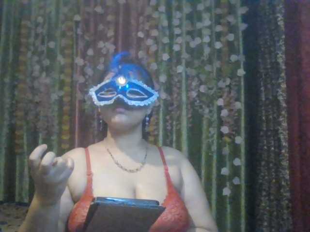 Naughtyladki live cam on BongaCams