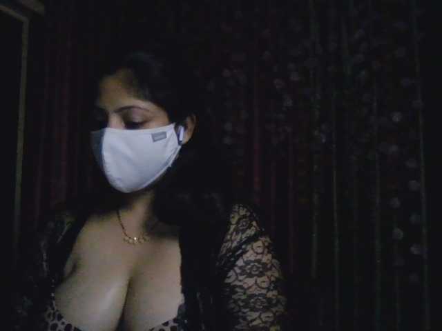Naughtyladki live cam on BongaCams