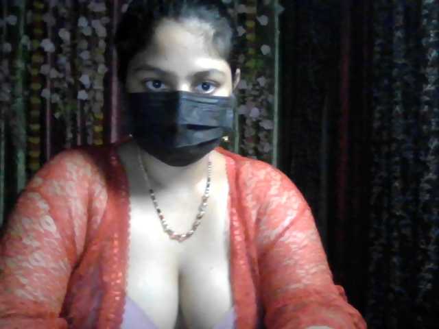 Naughtyladki live cam on BongaCams