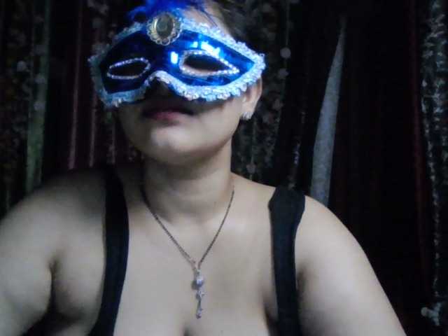 Naughtyladki live cam on BongaCams