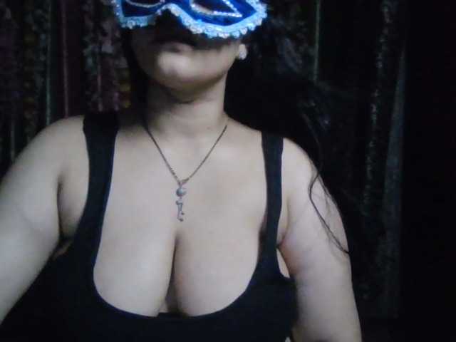 Naughtyladki live cam on BongaCams