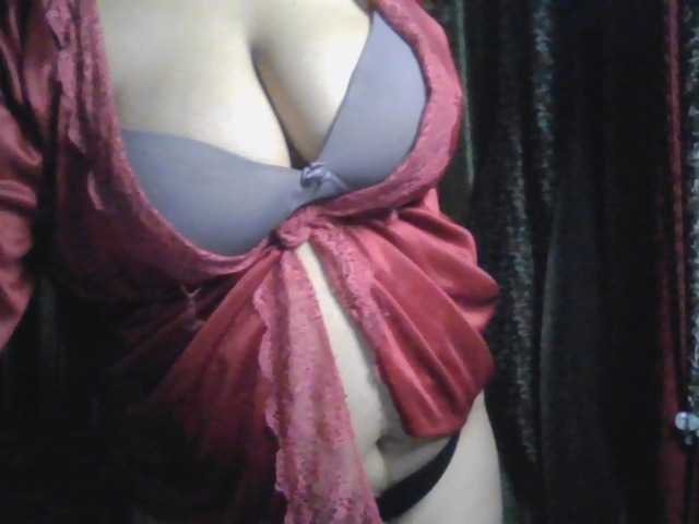 Naughtyladki live cam on BongaCams