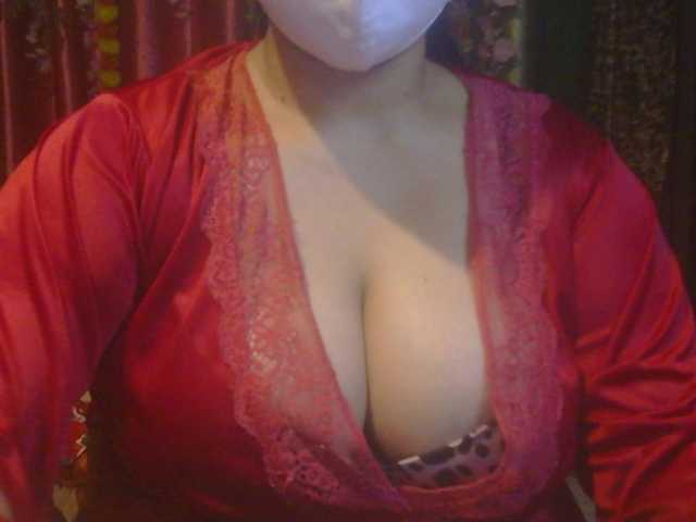 Naughtyladki live cam on BongaCams