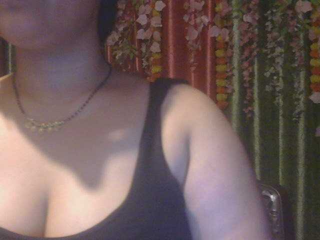 Naughtyladki live cam on BongaCams
