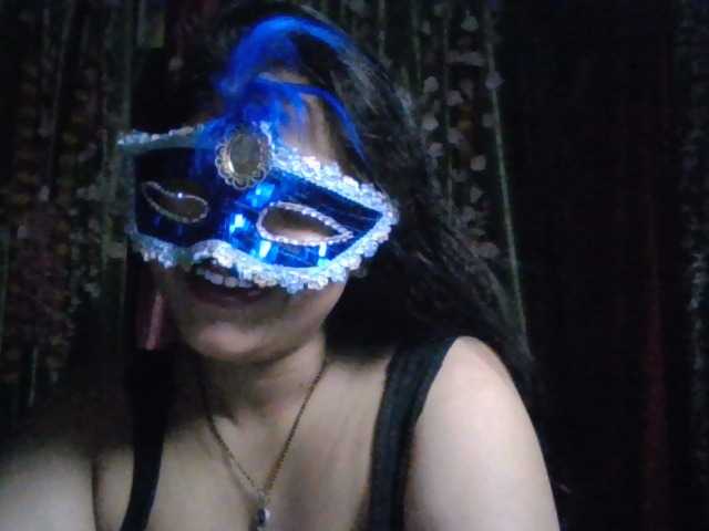 Naughtyladki live cam on BongaCams