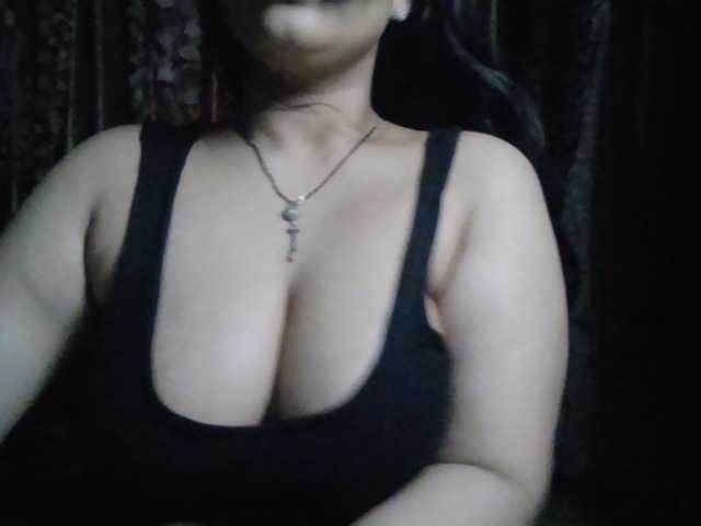 Naughtyladki live cam on BongaCams