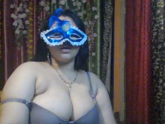 naughtyladki live sex