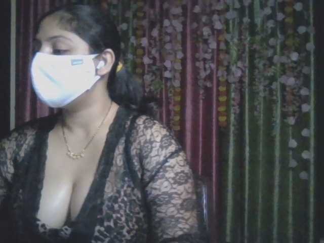 Naughtyladki live cam on BongaCams