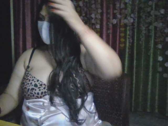 Naughtyladki live cam on BongaCams