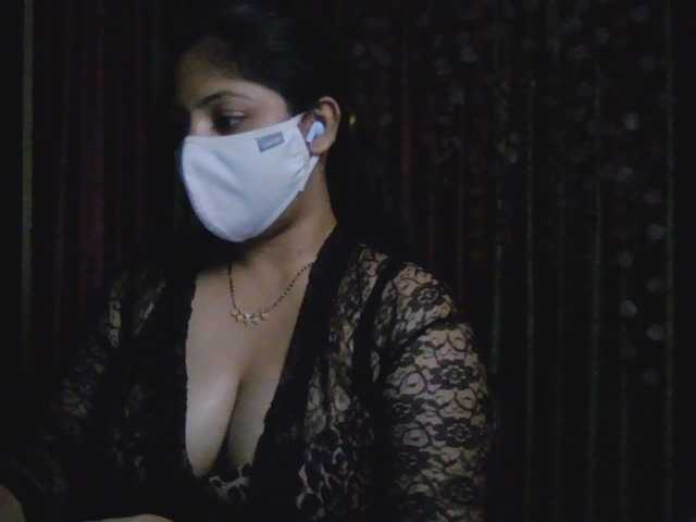 Naughtyladki live cam on BongaCams