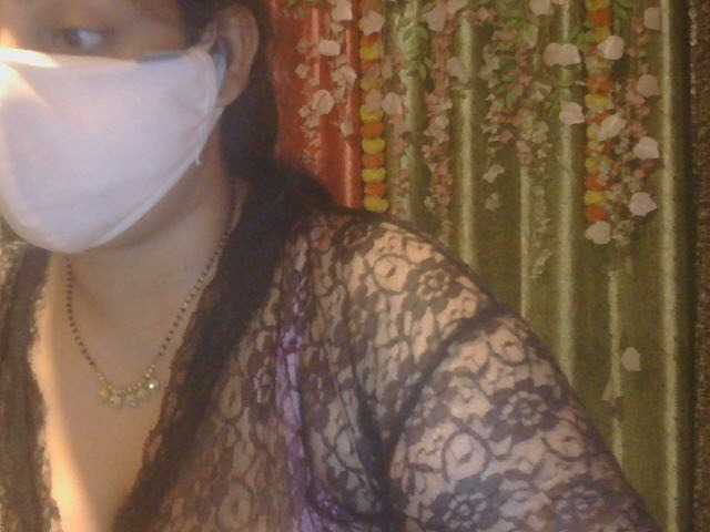 Naughtyladki live cam on BongaCams