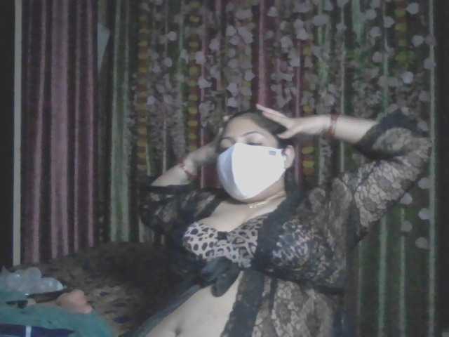Naughtyladki live cam on BongaCams