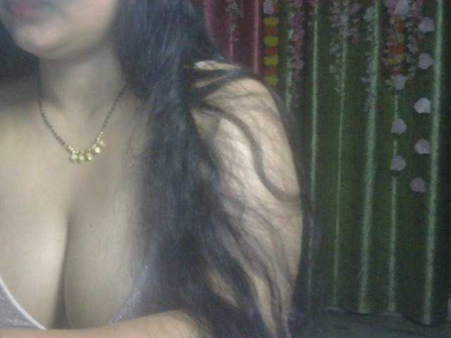 Naughtyladki live cam on BongaCams