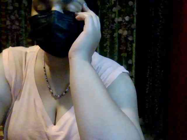Naughtyladki webcam