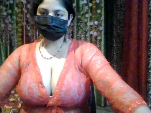 Naughtyladki webcam
