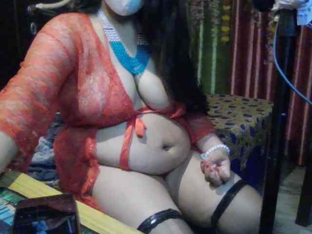 Naughtyladki webcam