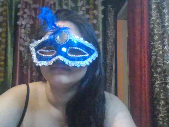 Naughtyladki webcam