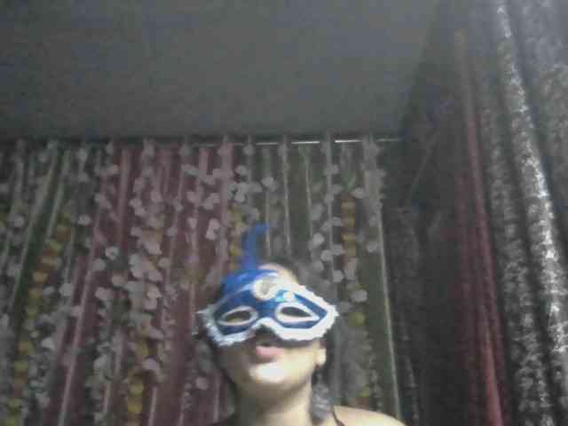 Naughtyladki webcam