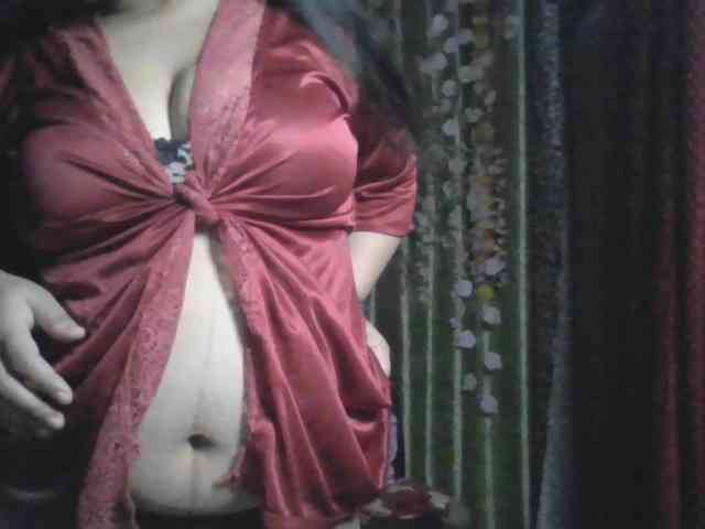 Naughtyladki webcam